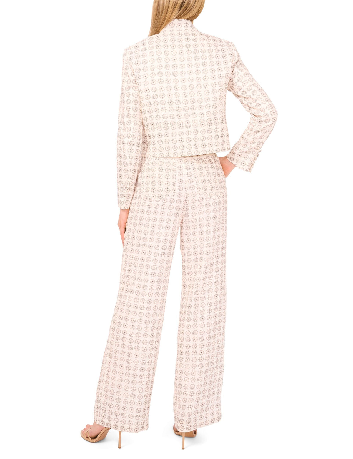 CROPPED STRUCTURED POCKET DETAIL JACKET | NEW IVORY