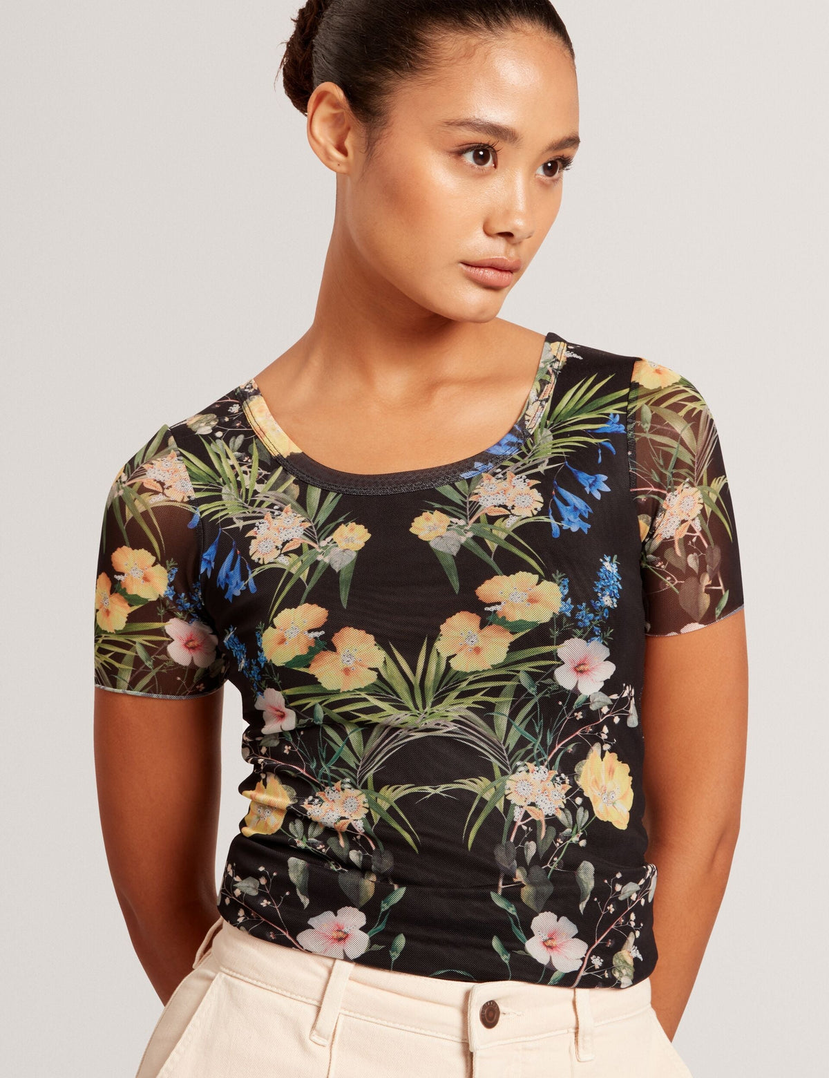 SHORT SLEEVE CREW MESH TOP | RICH BLACK