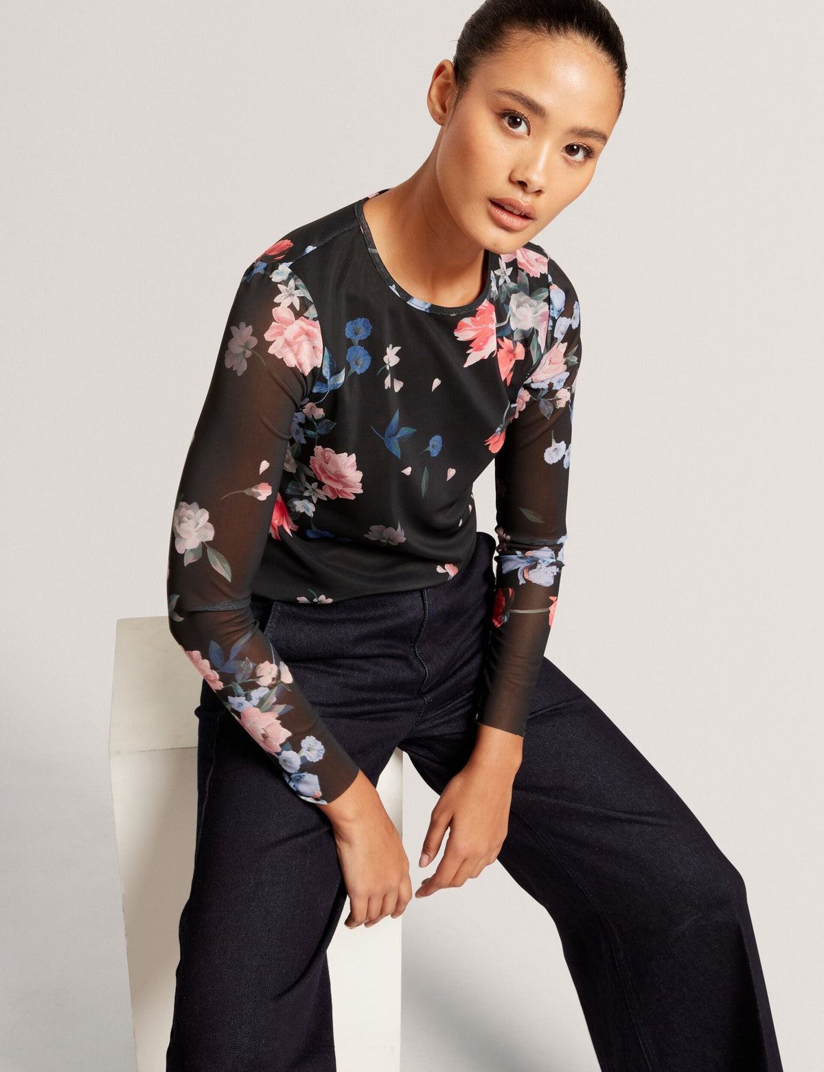 LONG SLEEVE MESH TOP | RICH BLACK