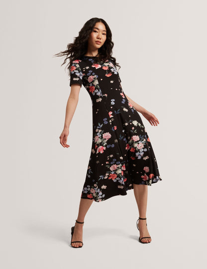 SHORT SLEEVE JERSEY MAXI DRESS | RICH BLACK