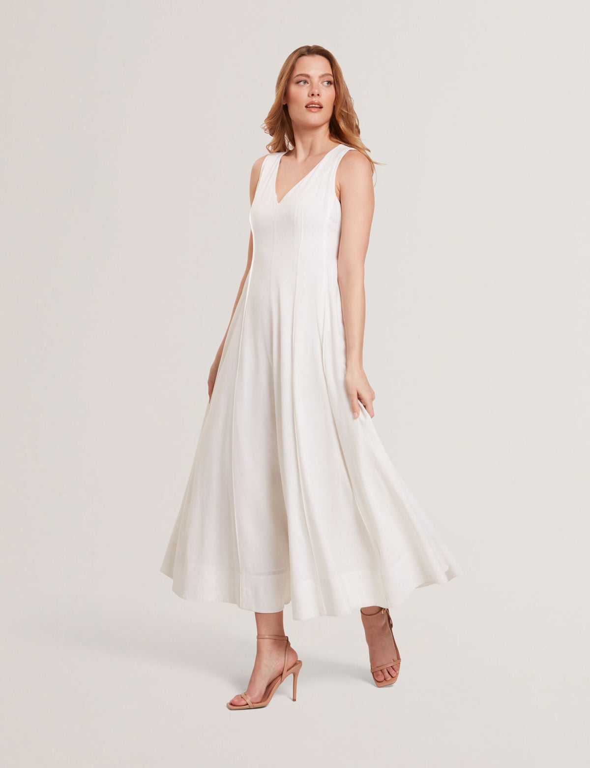 SLEEVELESS V-NECK PLEATED MAXI DRESS | ULTRA WHITE