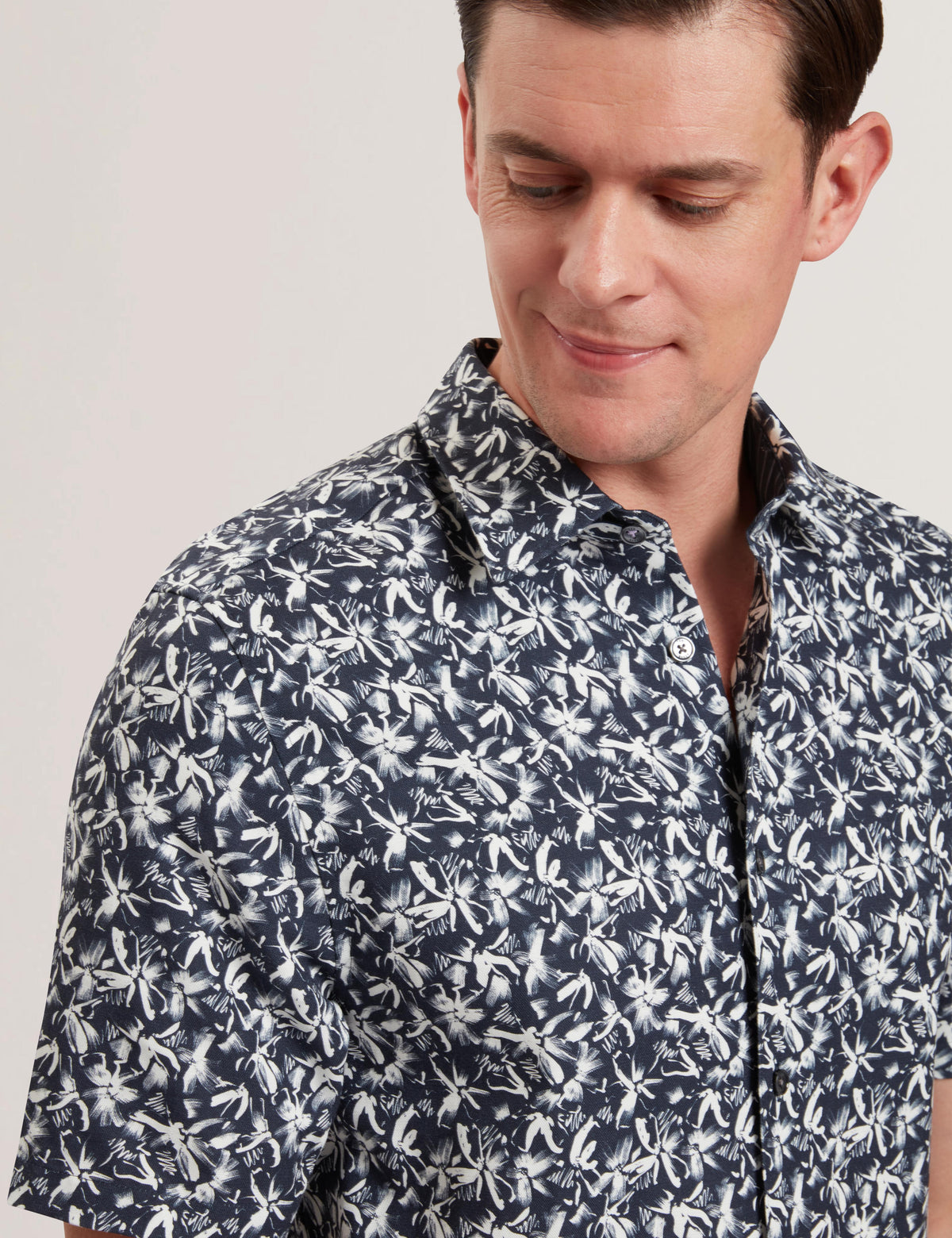 TAVARO | NAVY