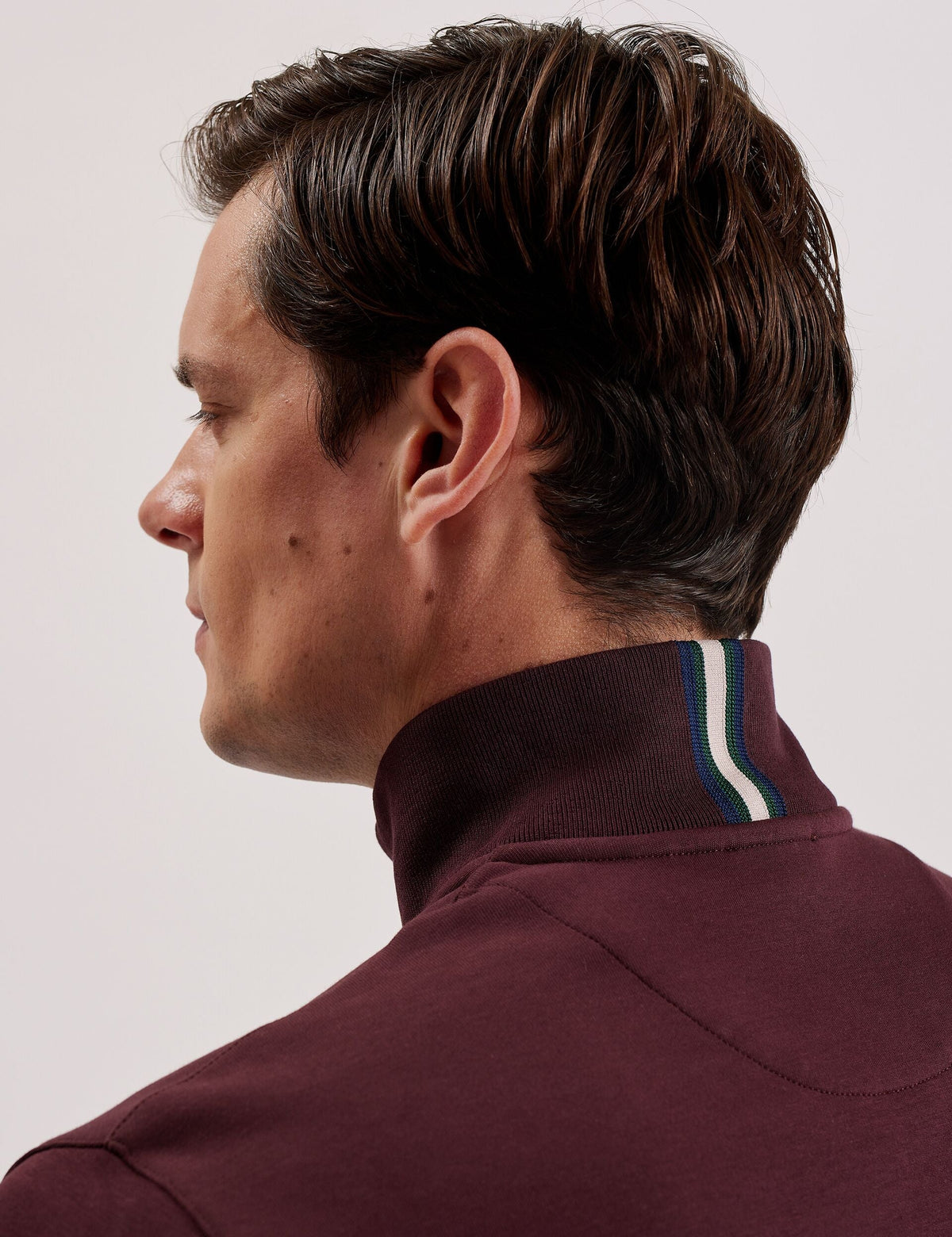 ACTOS | MAROON