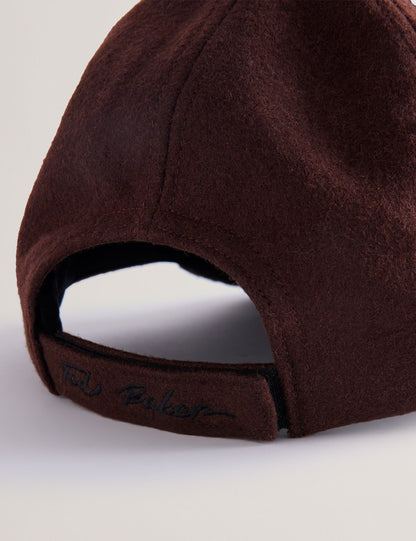 LEWIISS | BROWN