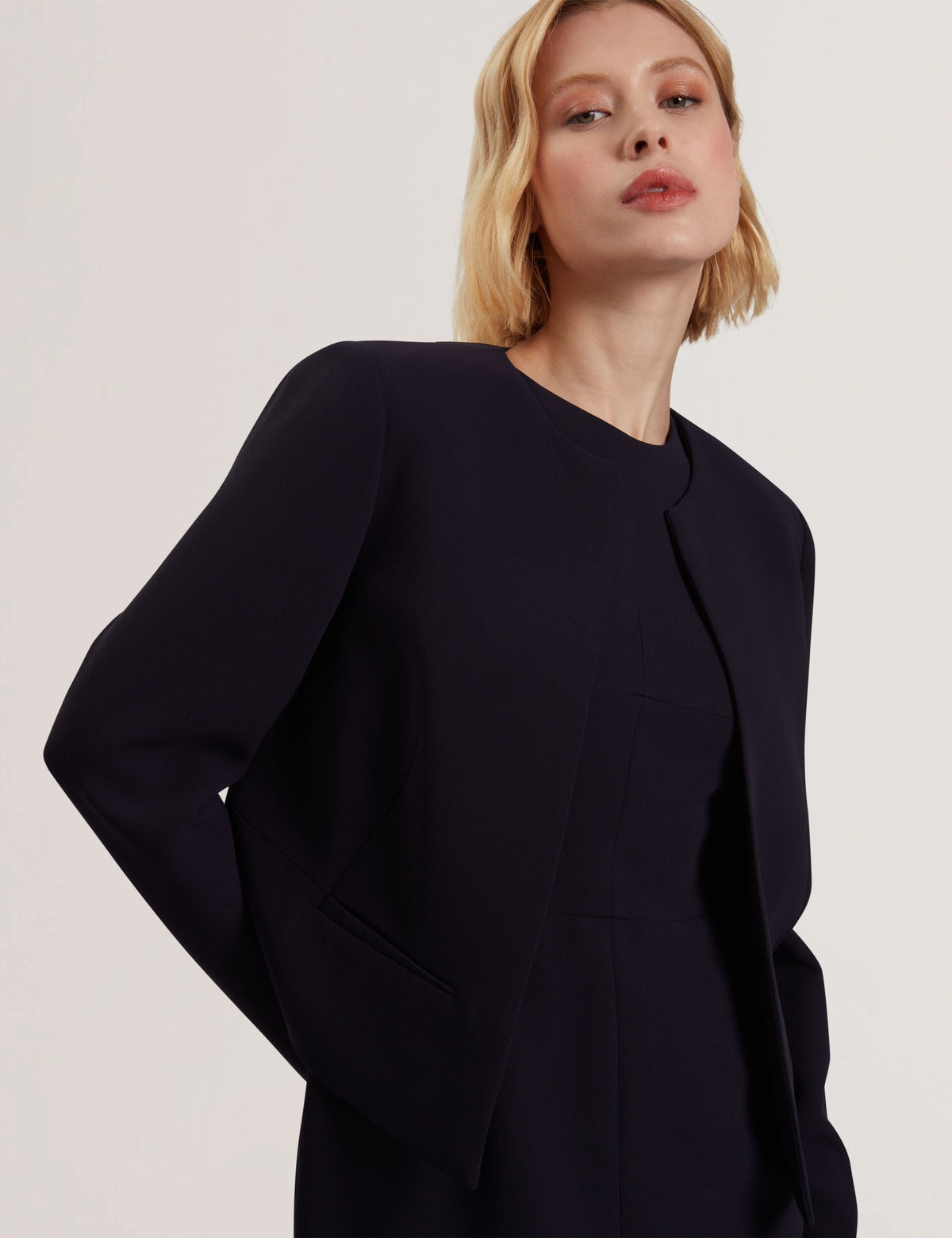 MANABJL | NAVY