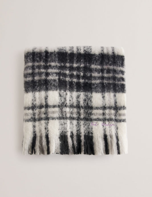 CHELLIS | BLACK