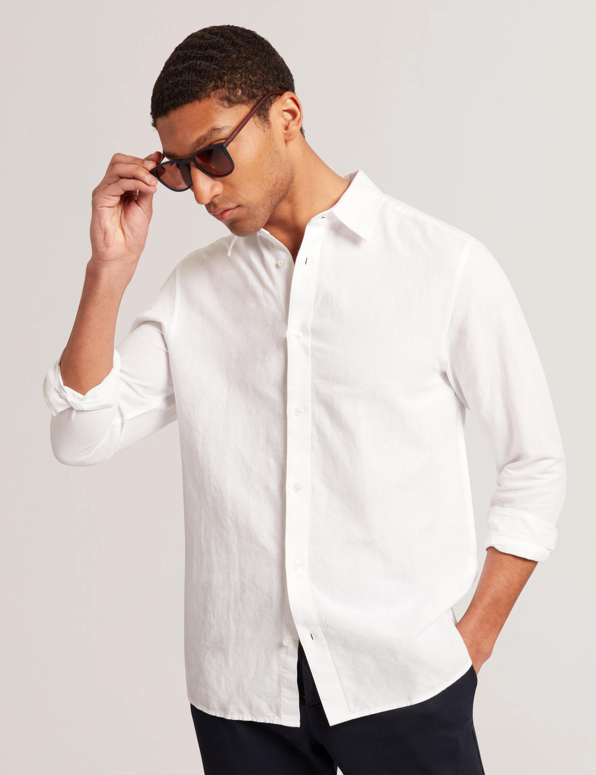 ZAFRA | WHITE