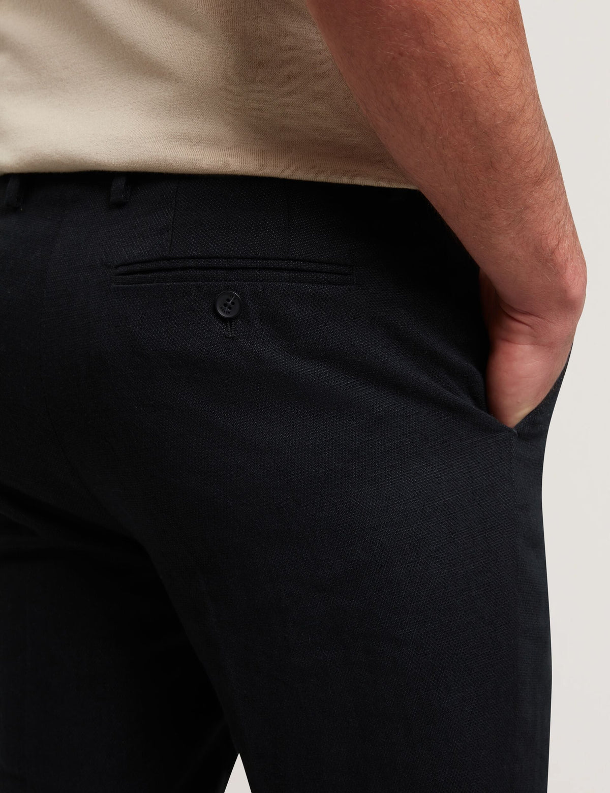 KUMART | BLACK