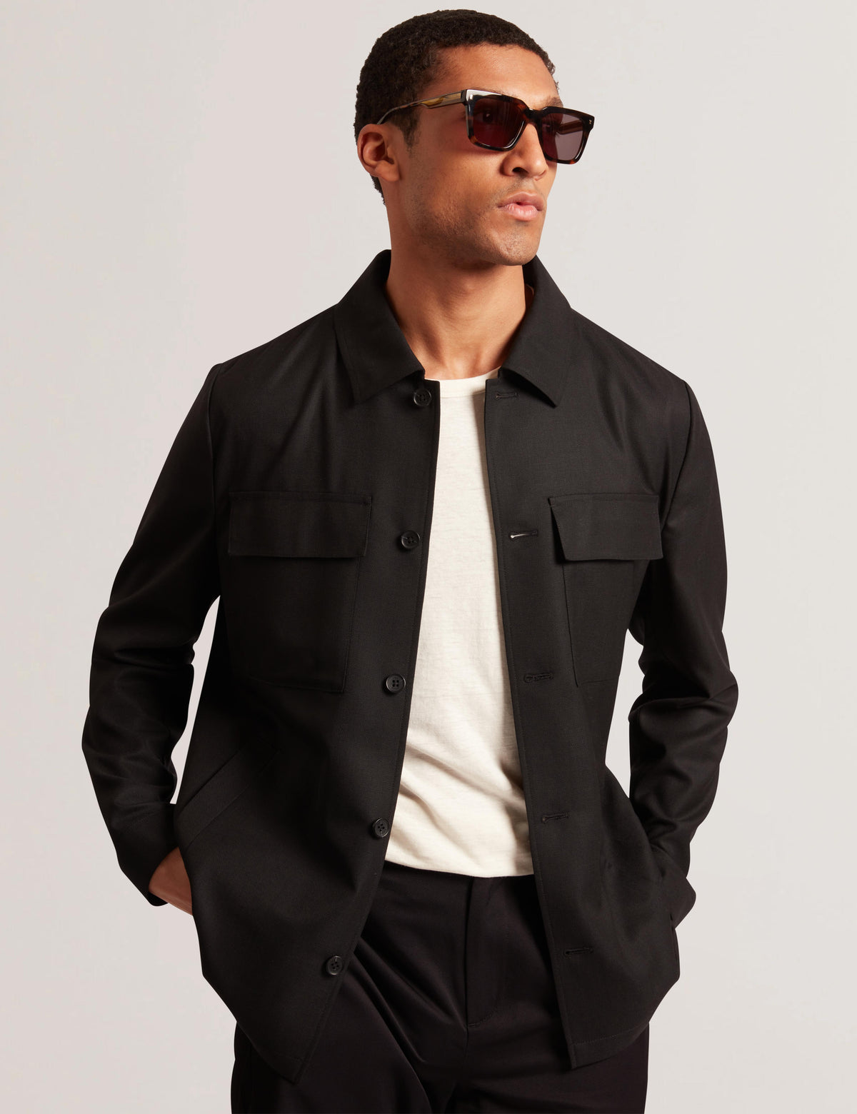 SELWYNJ | BLACK
