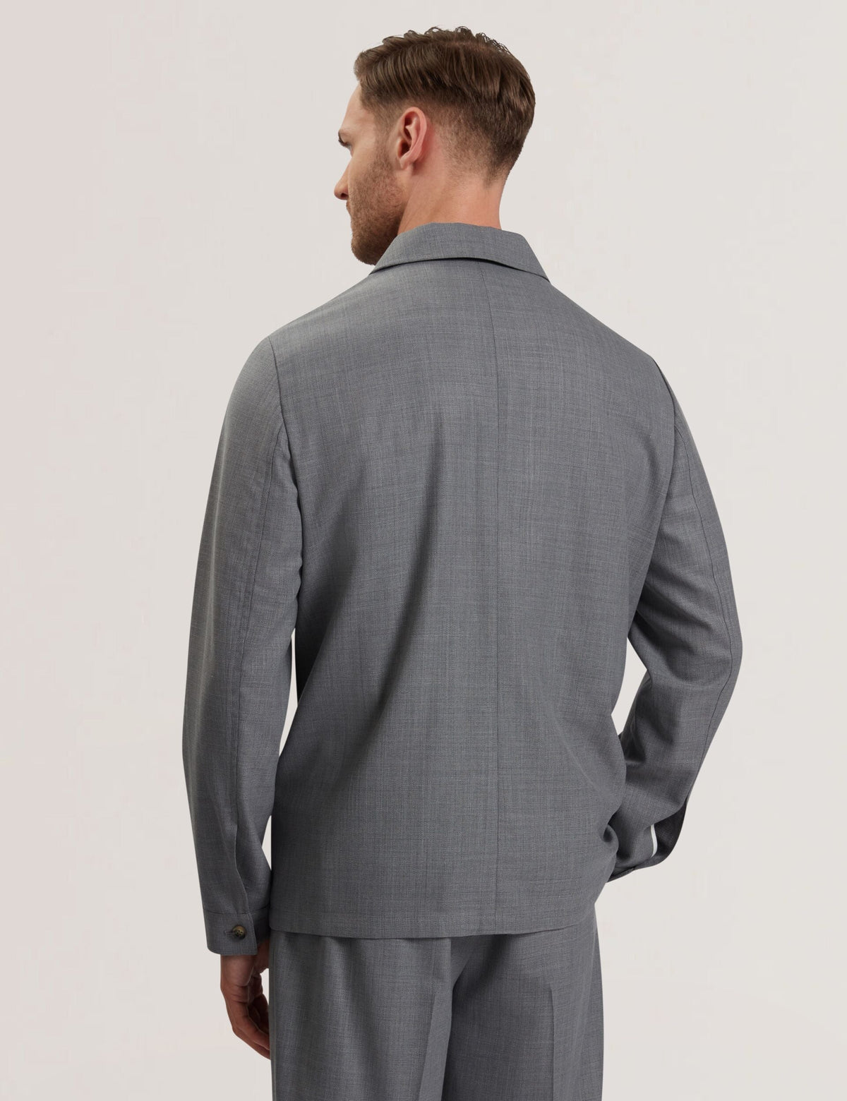 SELWYNJ | MID-GREY