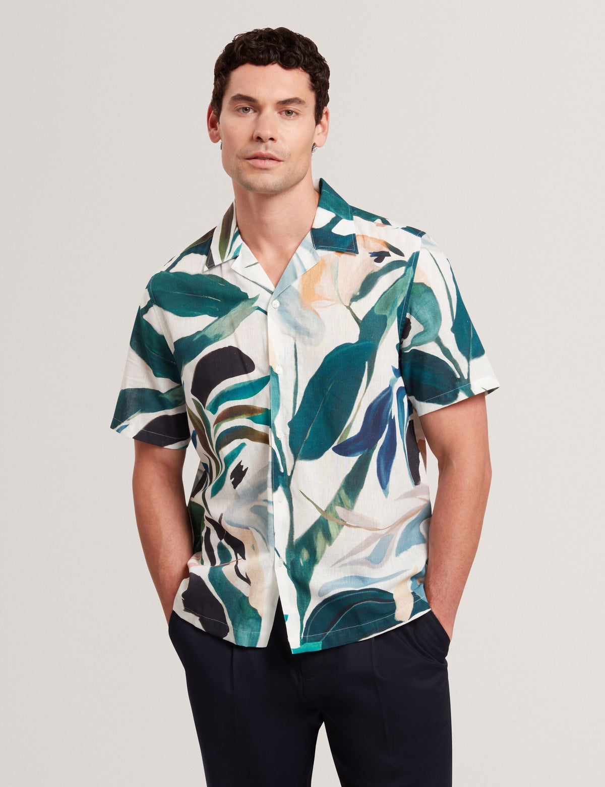 ROGNSKI | WHITE