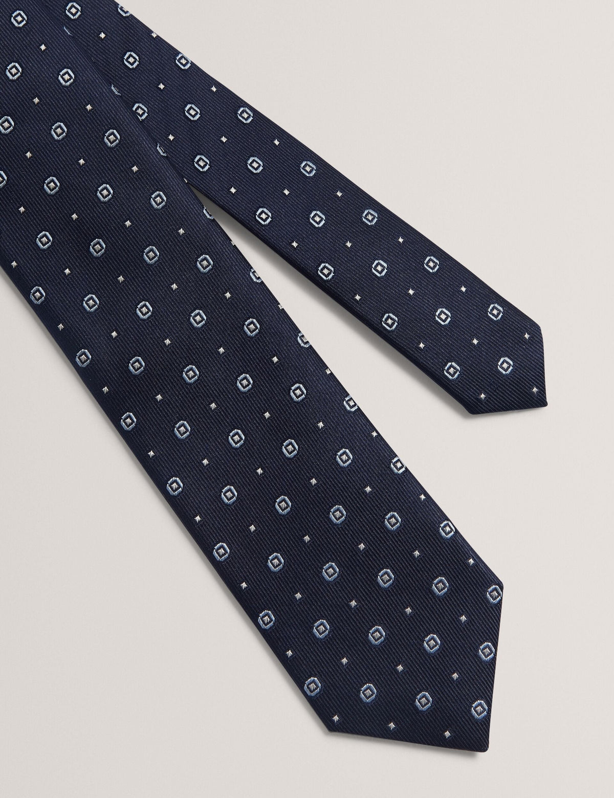 STEEPLE | NAVY