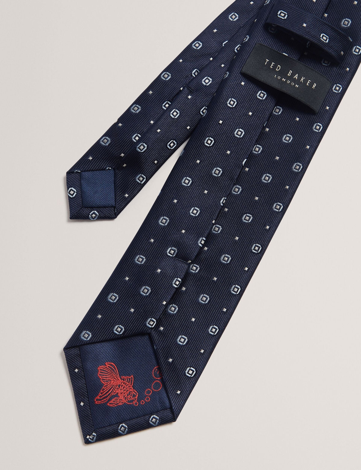 STEEPLE | NAVY