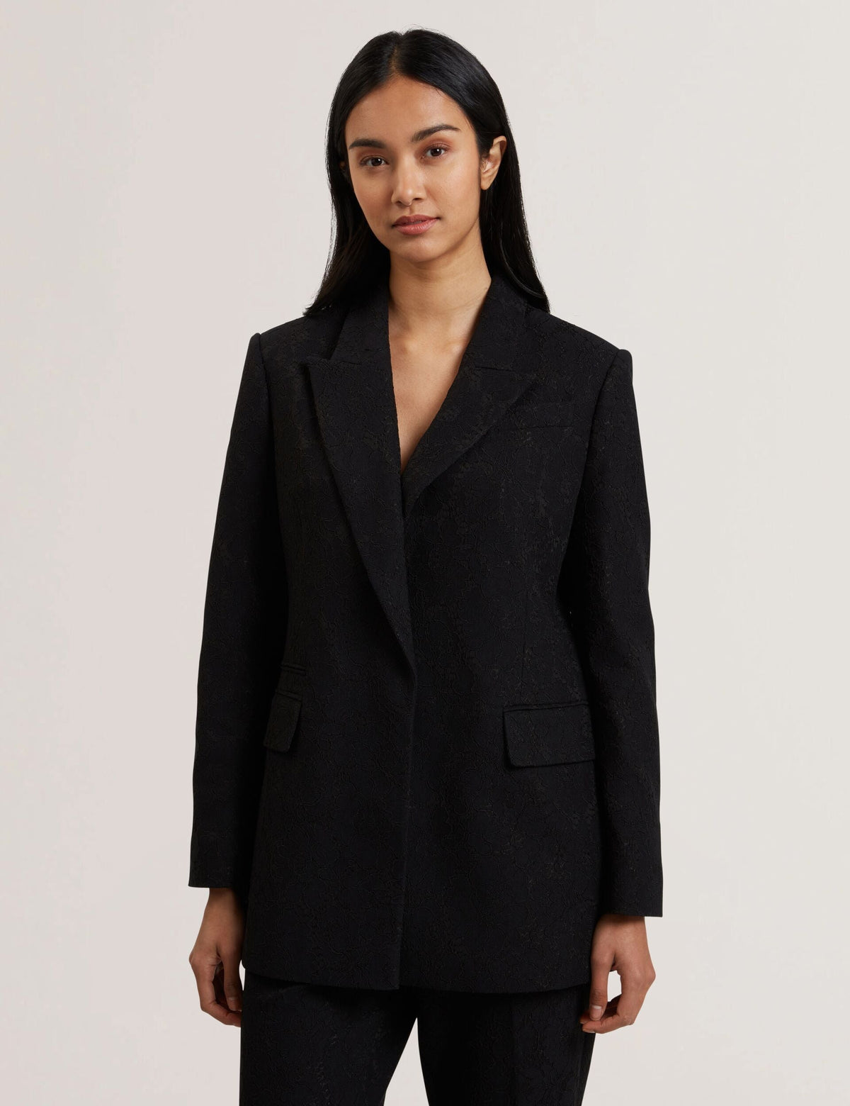 MERIO | BLACK