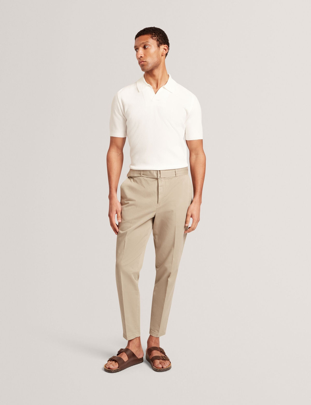 ARMODO | KHAKI