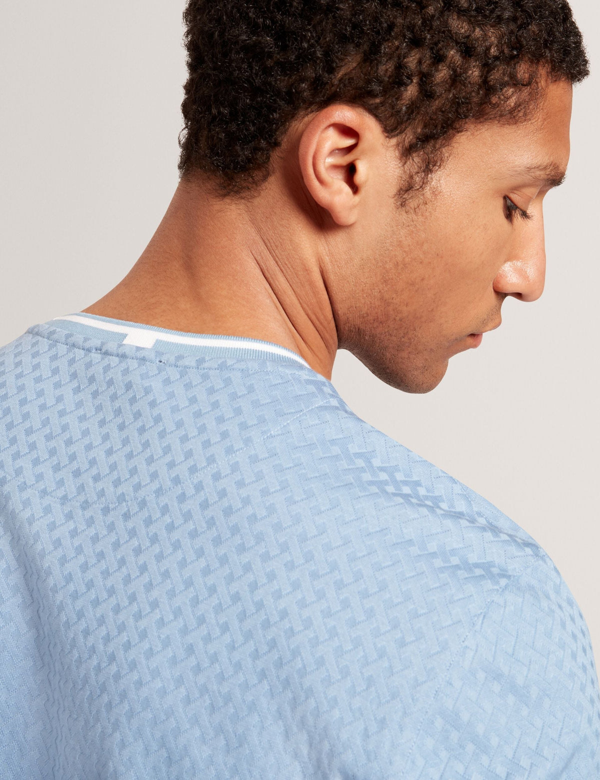 HAGEN | LT-BLUE