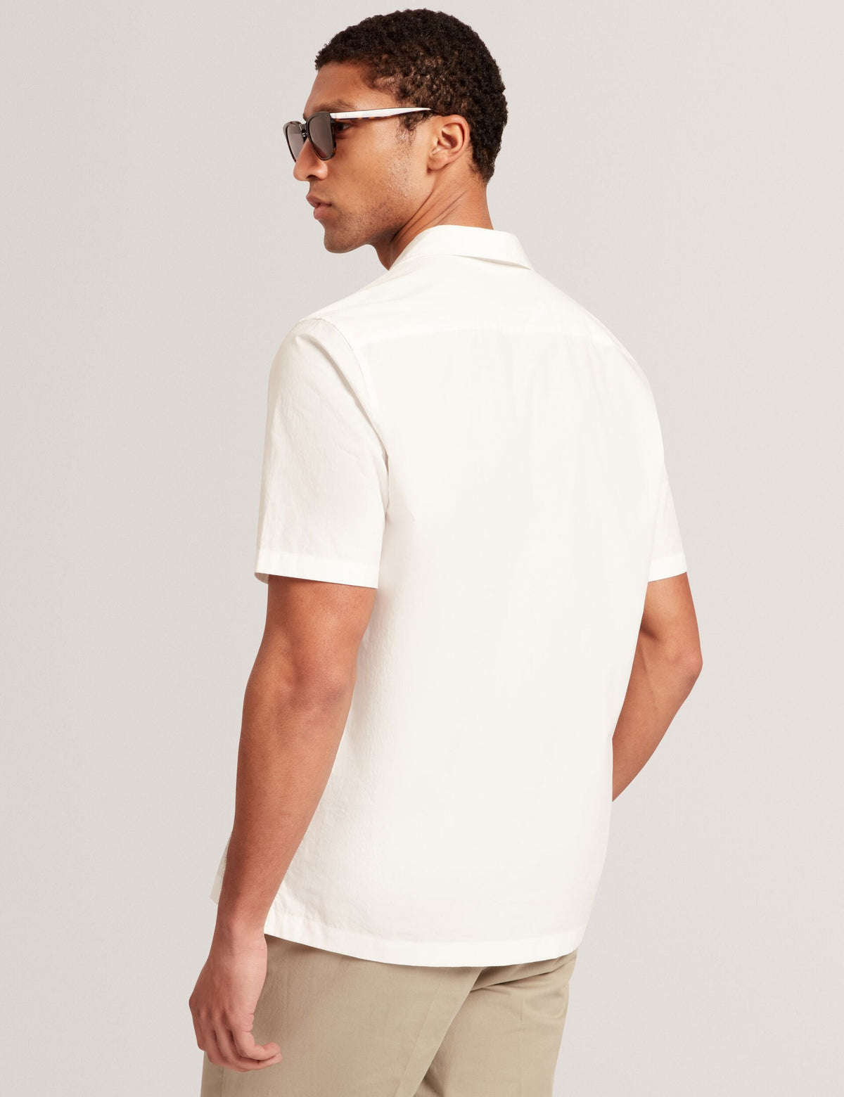 RADCLYF | WHITE