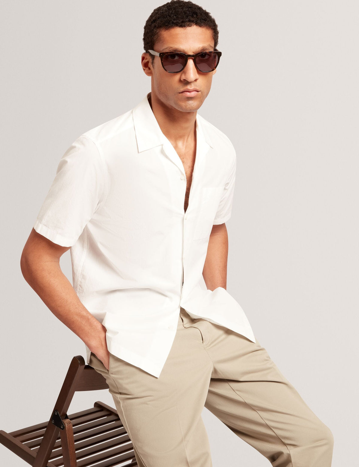 RADCLYF | WHITE