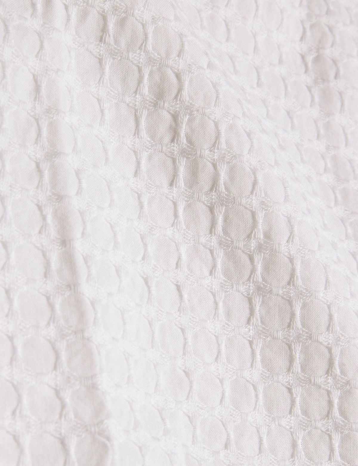 OISE | WHITE