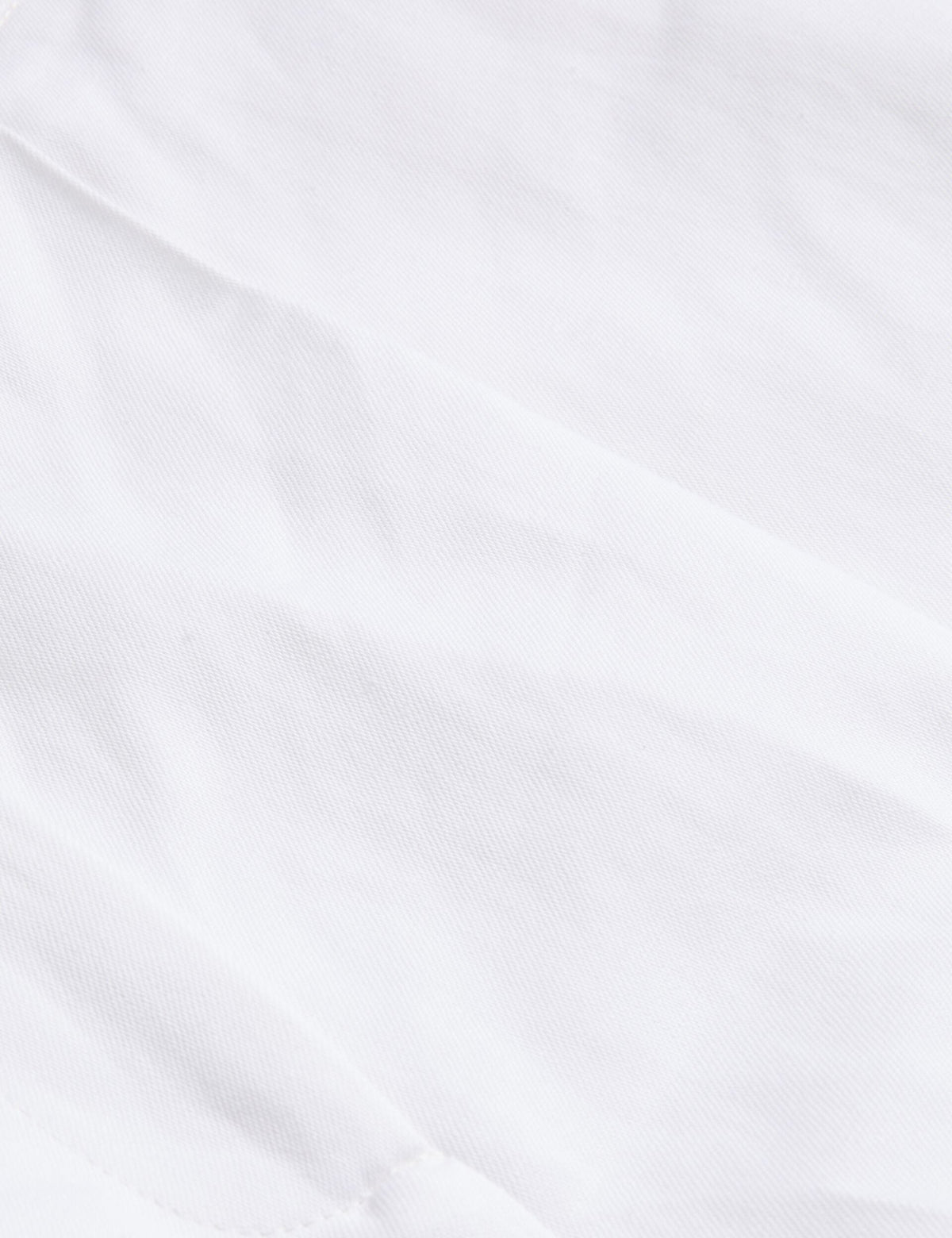 MUSUBT | WHITE