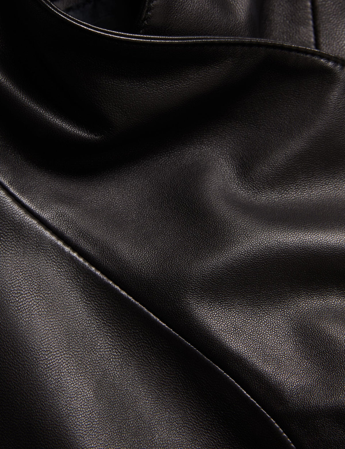 RIYOZE | BLACK