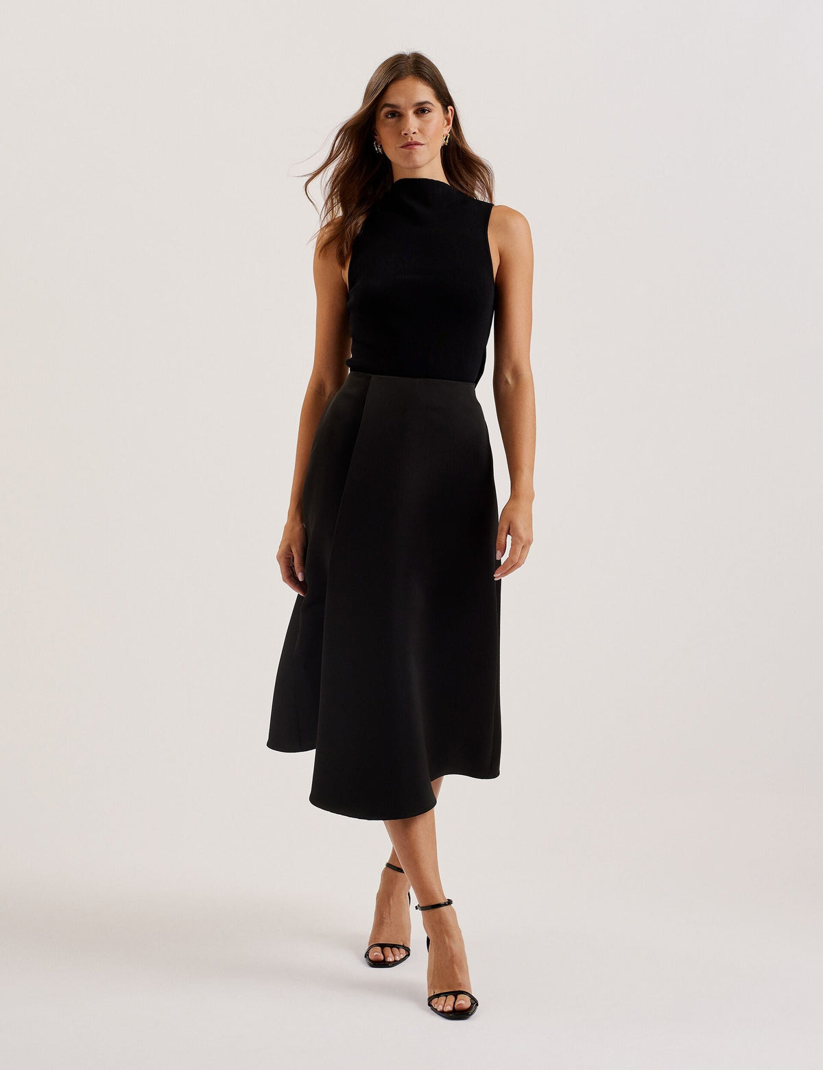 ERVA | BLACK
