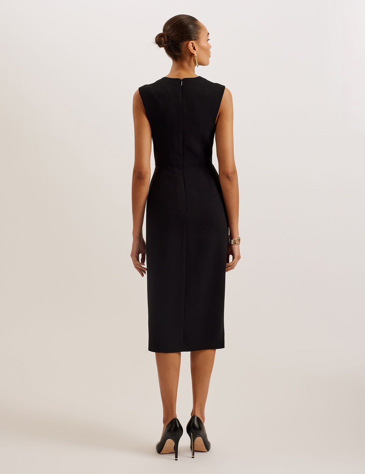 MANABDL | BLACK
