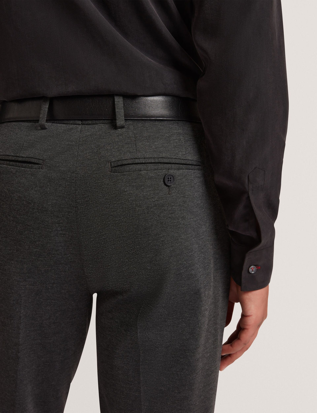 MERICKT | DK-GREY