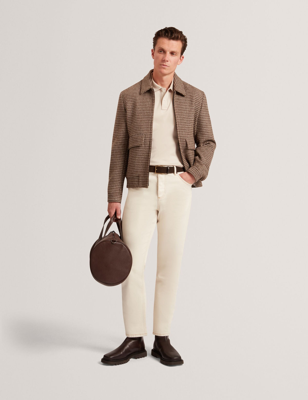 CONNALL | LT-GREY
