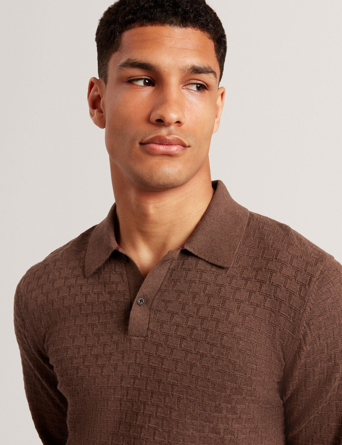 GATEN | DK-BROWN