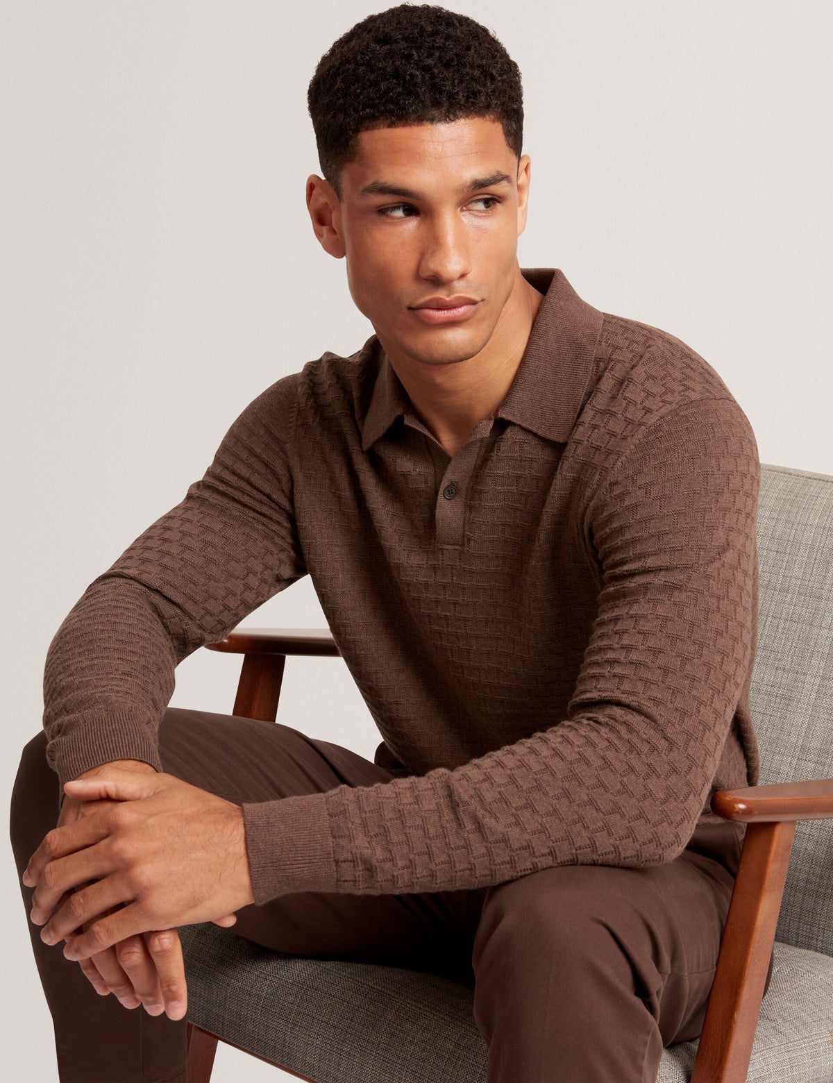 GATEN | DK-BROWN