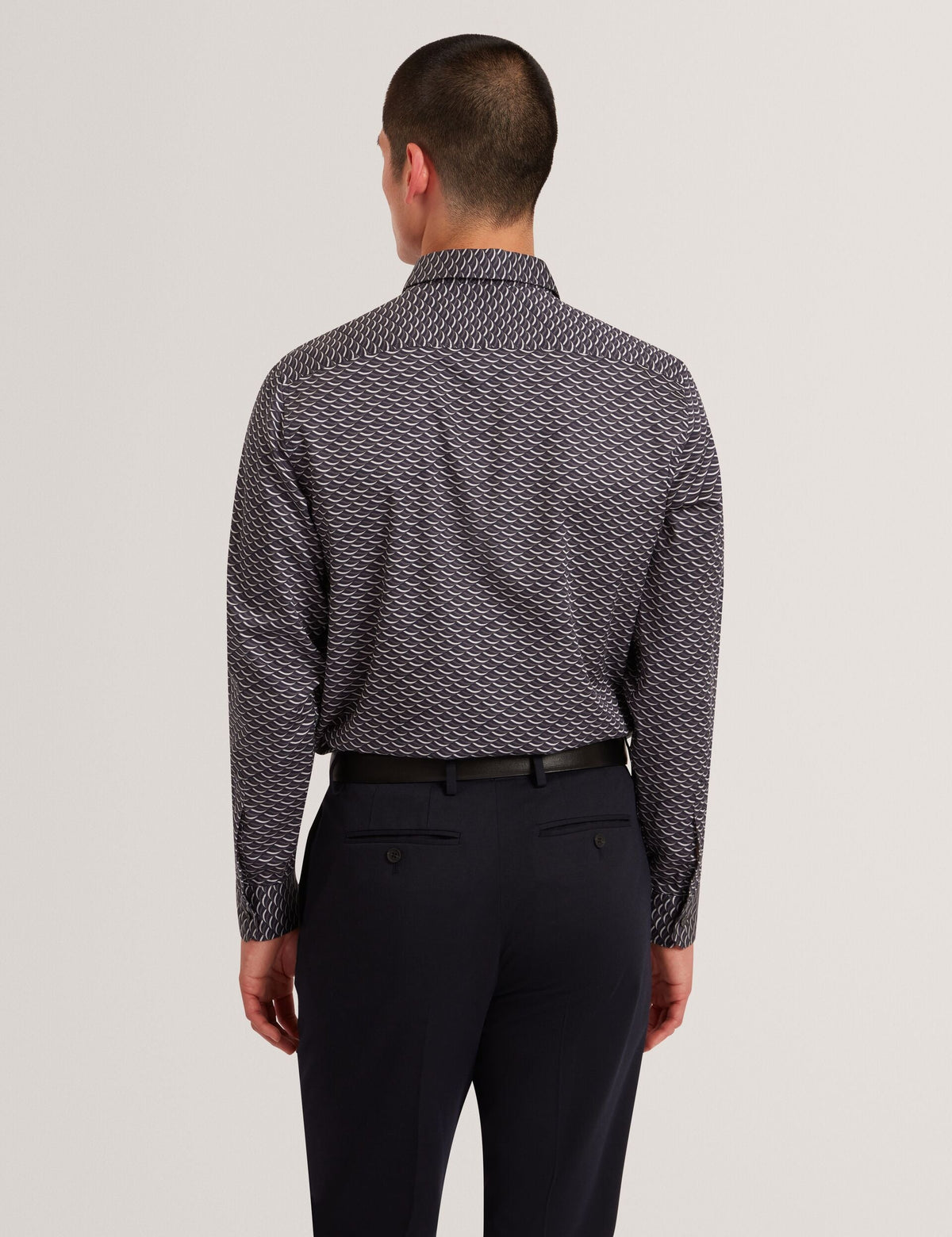 AGNAR | DK-GREY