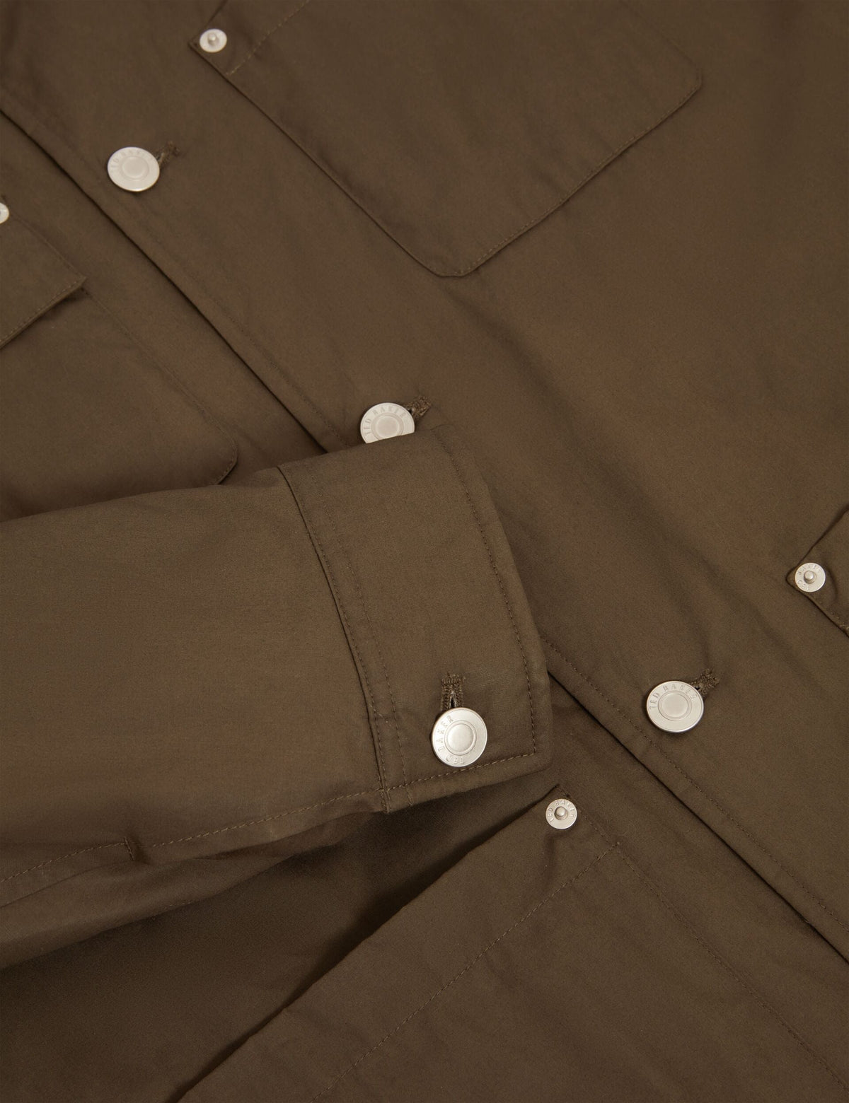 NEVERS | KHAKI