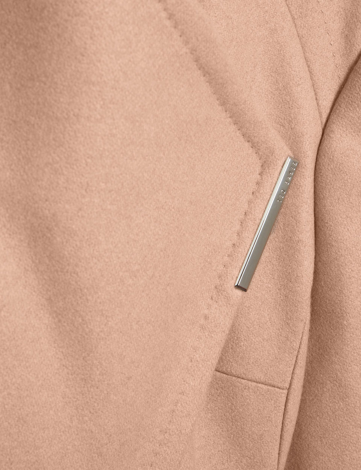 NEW ROSE | CAMEL