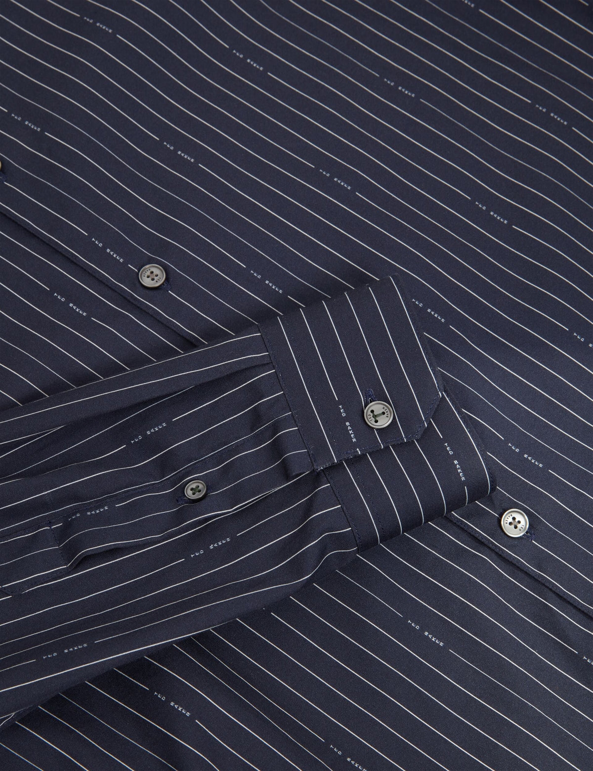 HANGENT | NAVY