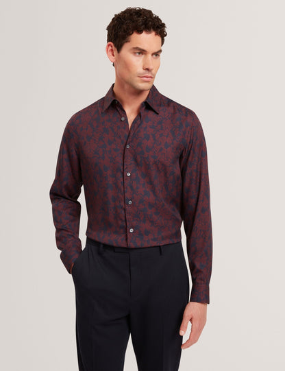 AKSELLE | MAROON