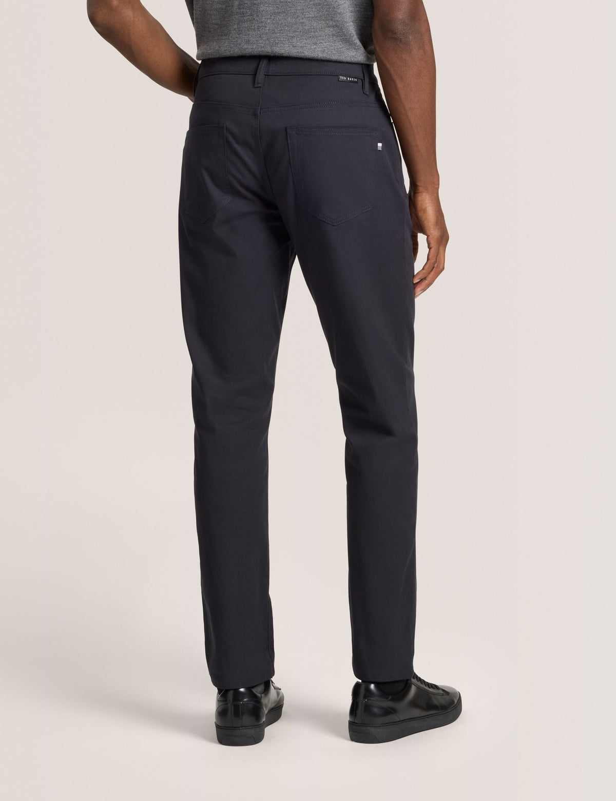 COMPACT HERRINGBONE TROUSERS | BLACK BEAUTY