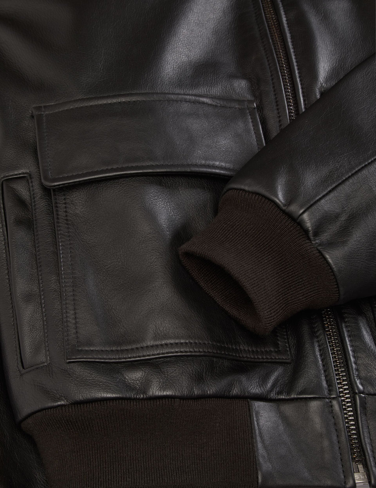 WHISTLER | BLACK